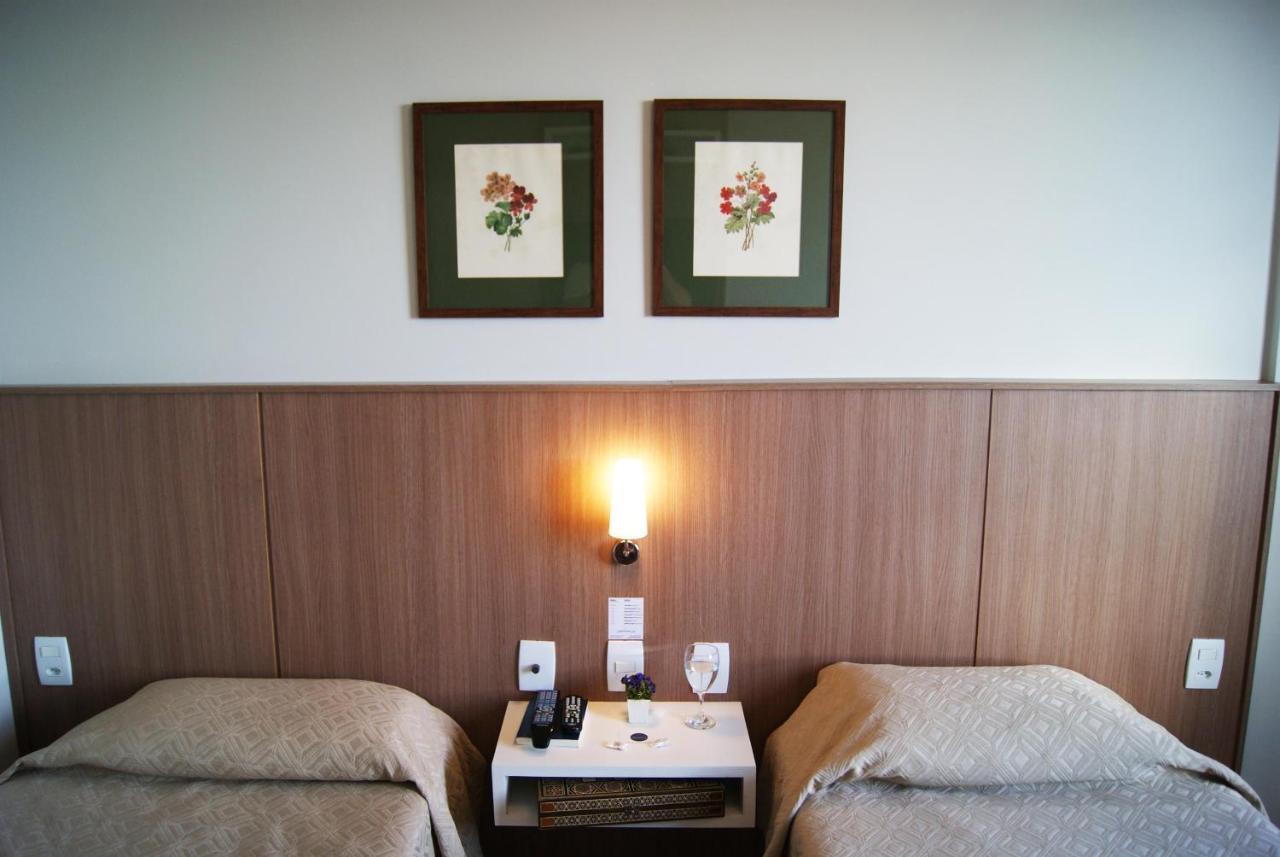 Hotel L'hirondelle Flat Service