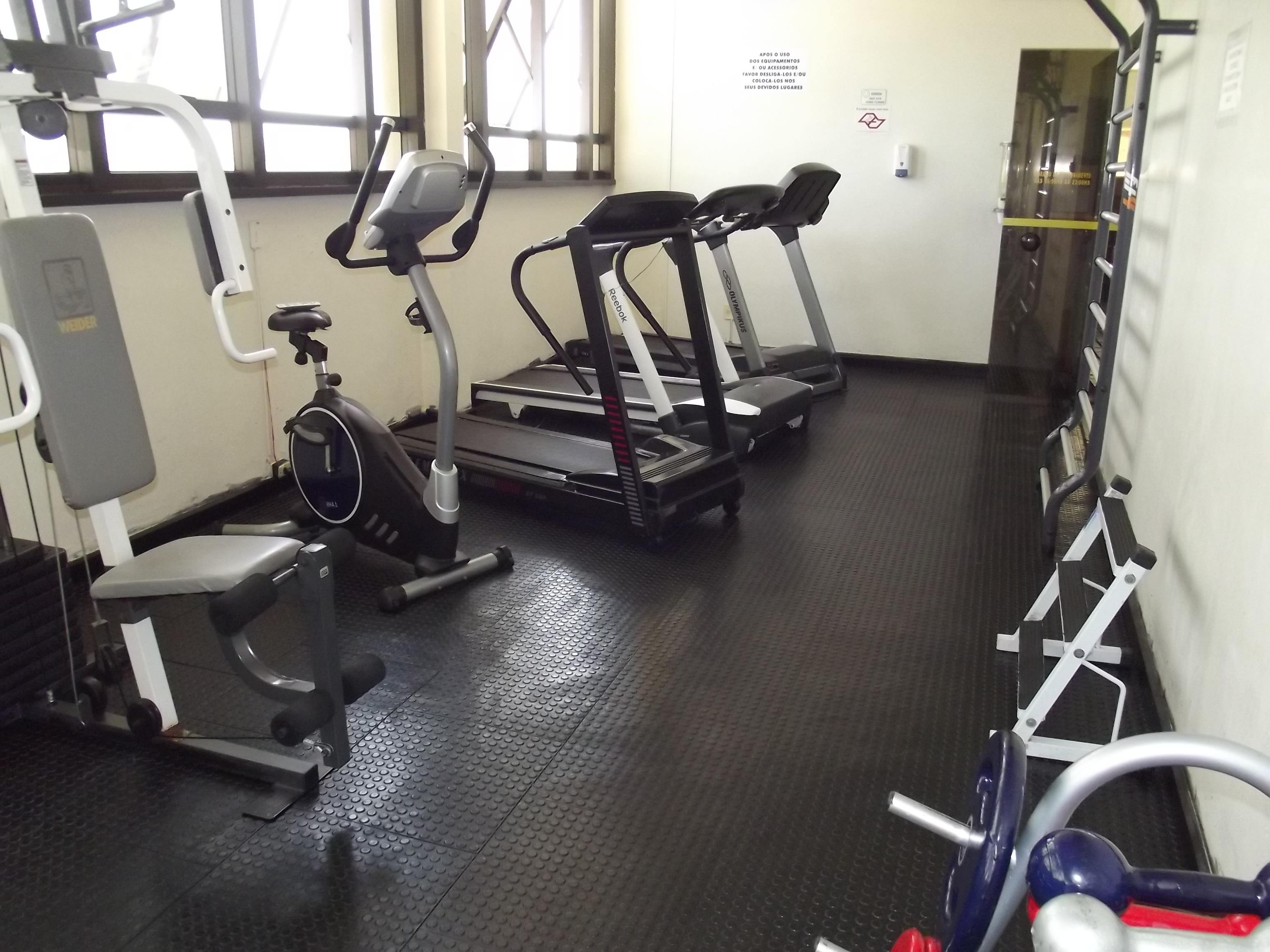 L'hirondelle Flat Service 3*