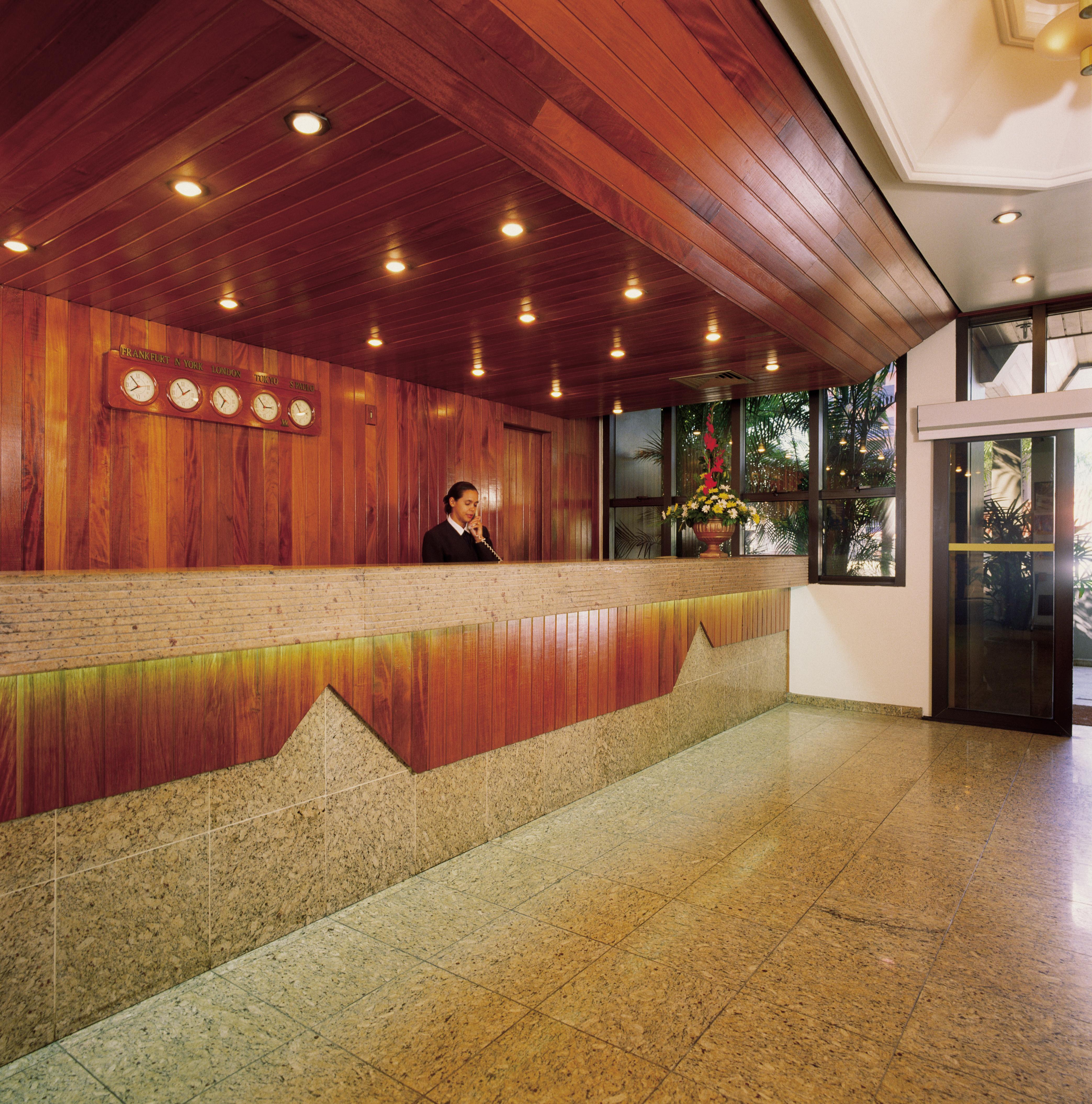 L'hirondelle Flat Service Hotel