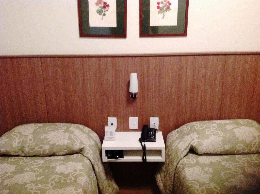 Hotel L'hirondelle Flat Service